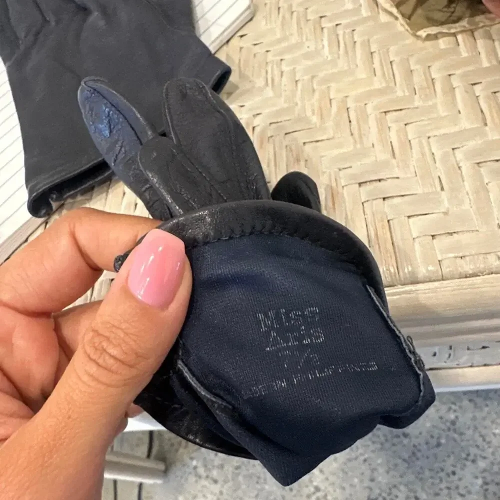 Miss Aris Vintage navy leather gloves size 7.5